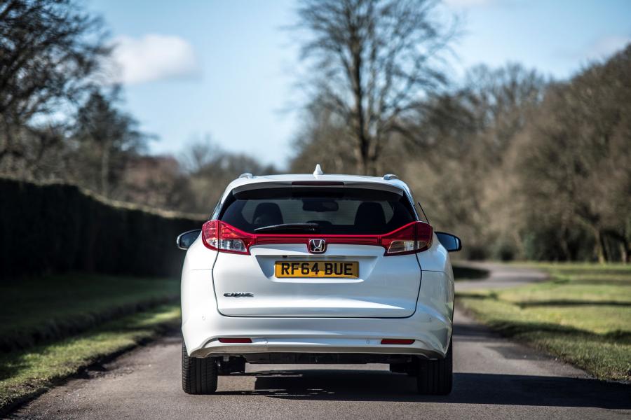  Honda Civic Tourer 2015 года  (UK) (фото 3 из 3)